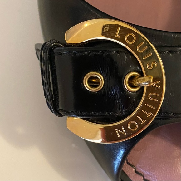 Louis Vuitton Lambskin Pumps - Picture 2 of 11